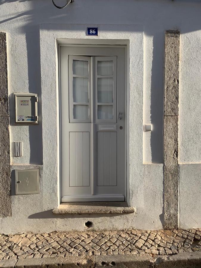 Stylish Townhouse With Gallery In The Heart Of Tavira For Two Exterior photo